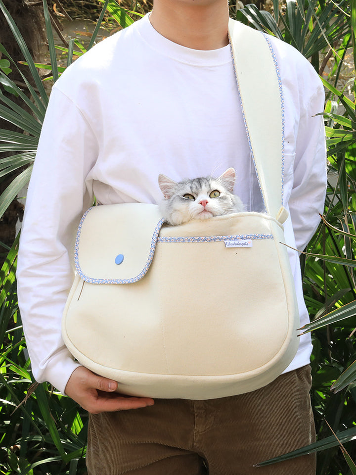 Korea  Cat Bags Go Out Portable