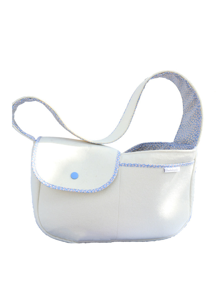 Korea  Cat Bags Go Out Portable